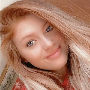 Meet your Posher, Chelsie